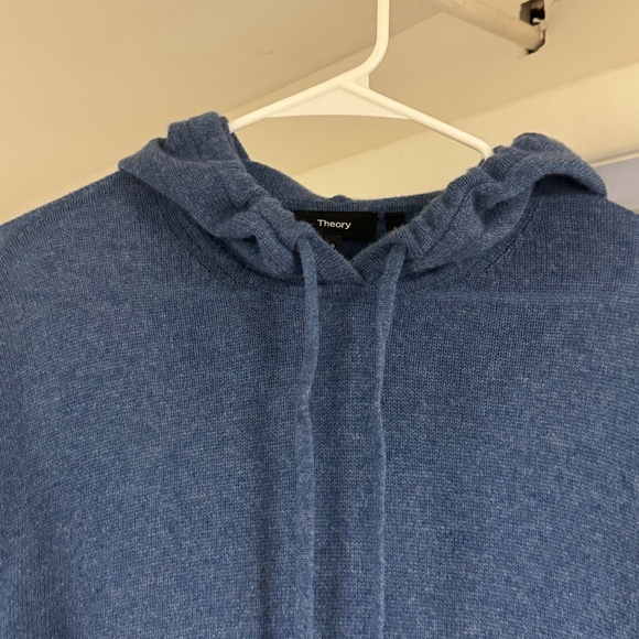 Theory Women's Heather Blue 100% Cashmere hooded Sweater Size Small - Picture 3 of 8